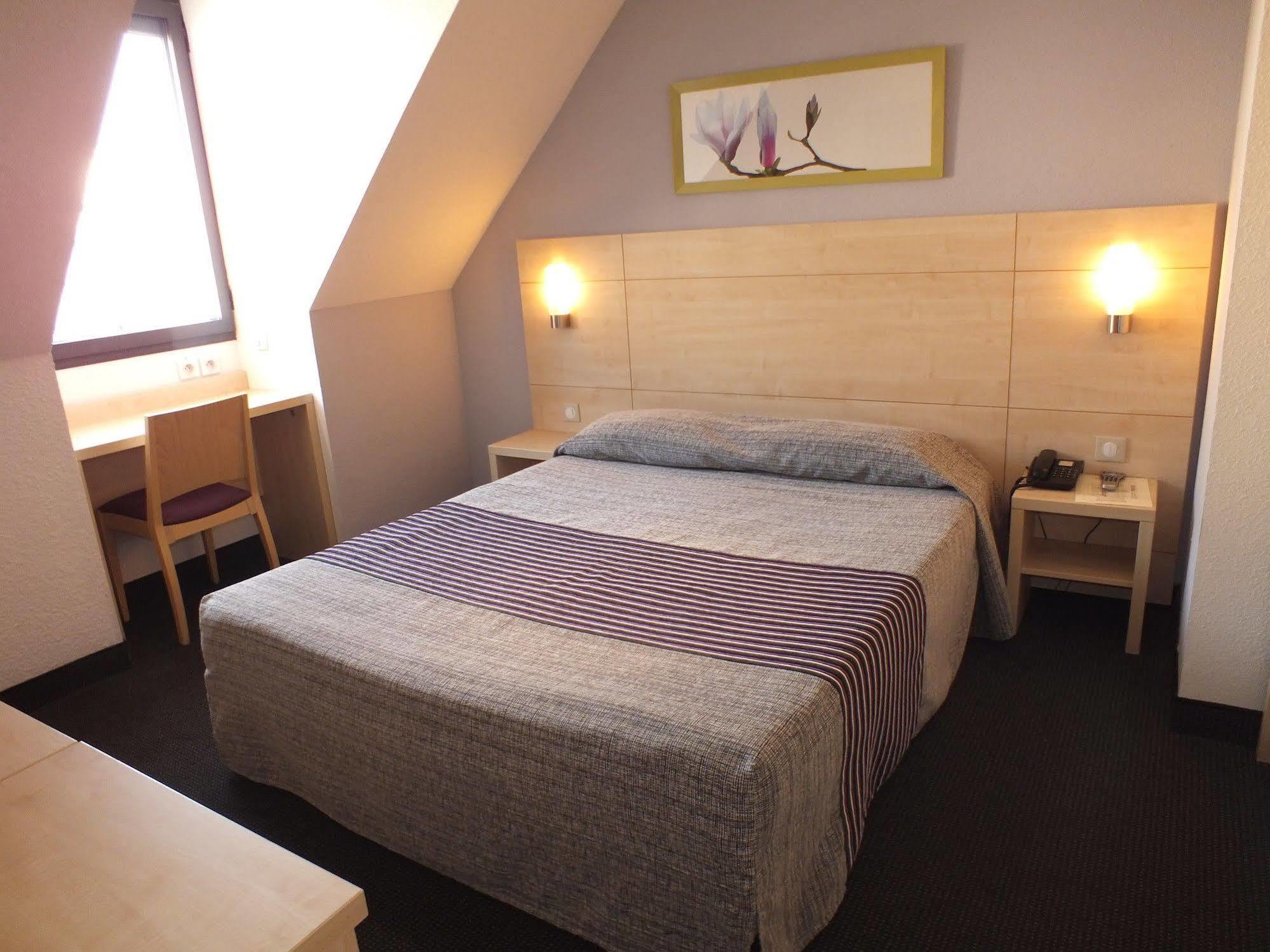 Hotel Padoue Лурд Экстерьер фото