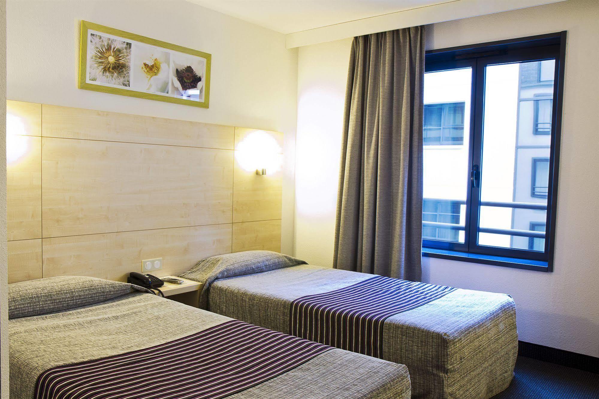 Hotel Padoue Лурд Экстерьер фото